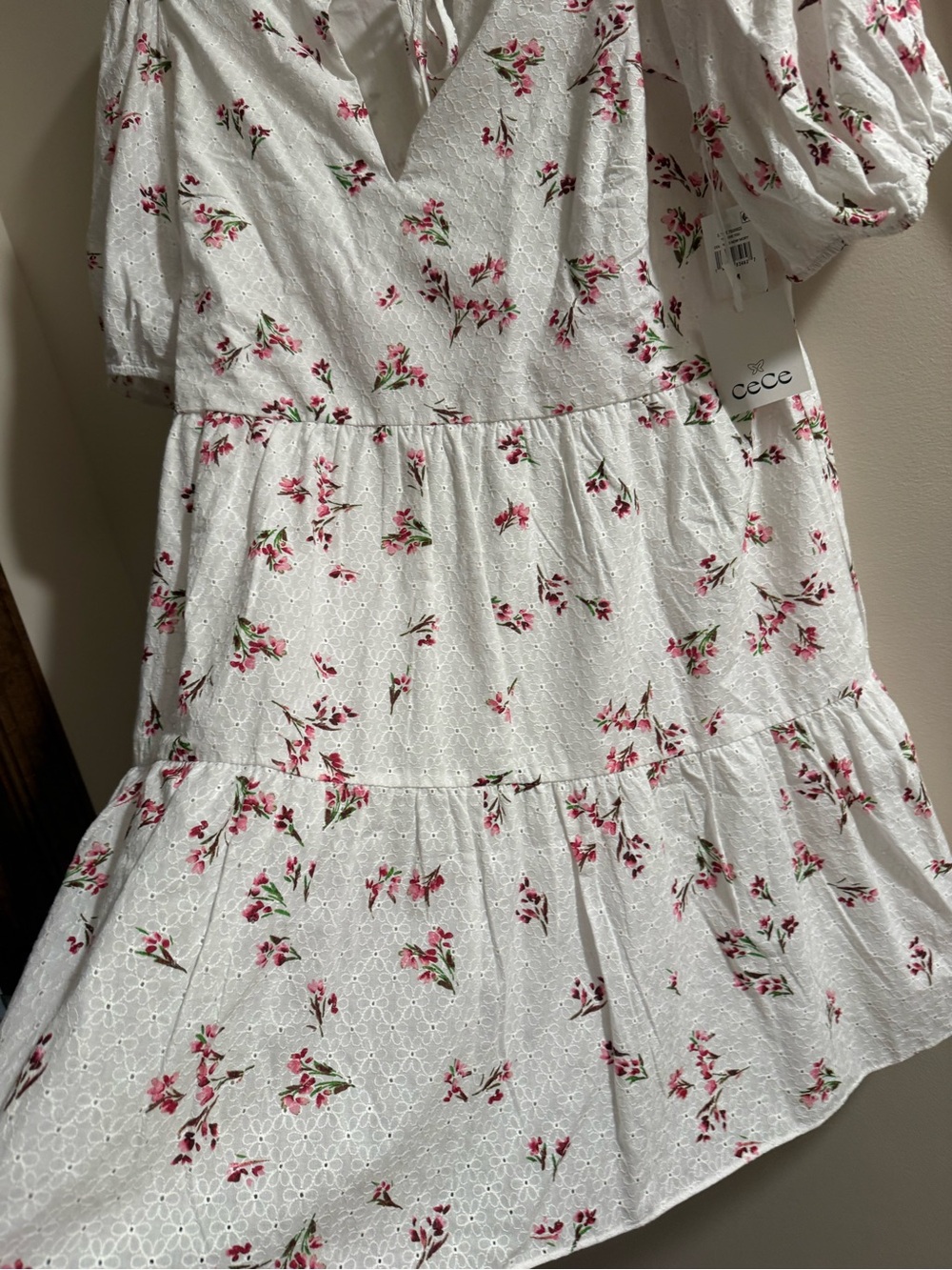 CeCe White Mini Dress with Pink Floral Print - Picture 4 of 9